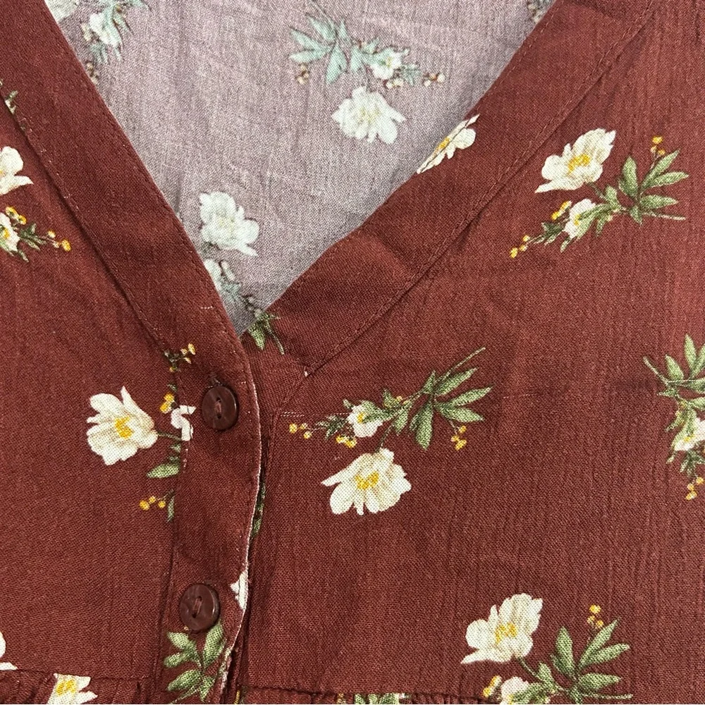 American Eagle Sleeveless Boho Floral Tiered Top - Picture 4 of 8